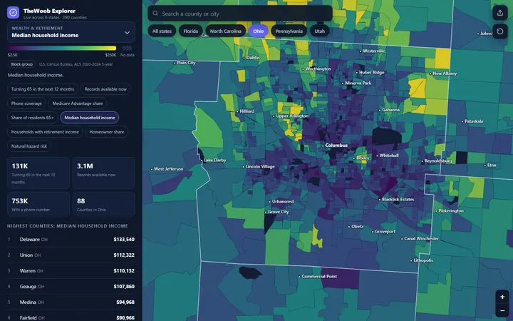 Columbus, Ohio at block-group level, colored by median household income